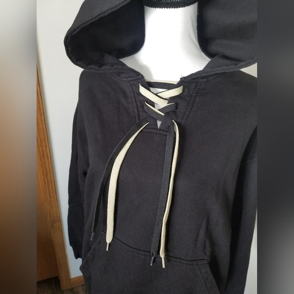 NWOT Pennant Sportswear Dual String Hoodie Sweater - Picture 2 of 4